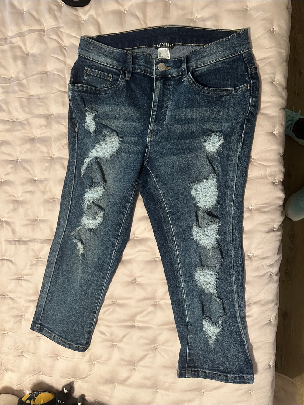 VENUS Distressed Dark Blue Ankle Crop Jeans